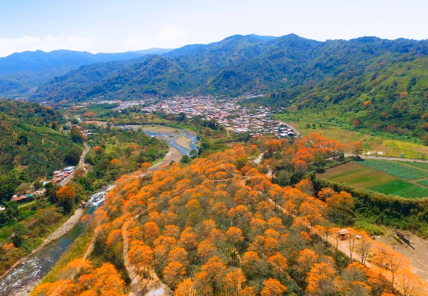 Valle de Orosi, en el Valle Central de Costa Rica