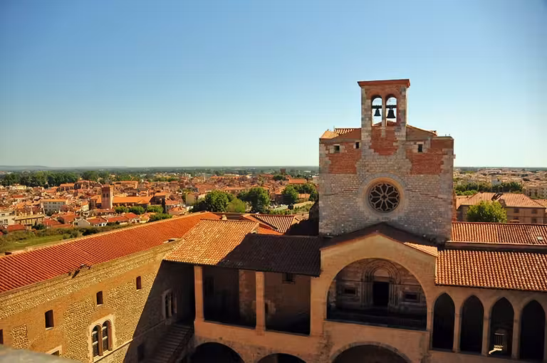 viaje perpinan, palacio reyes mallorca, etheria magazine