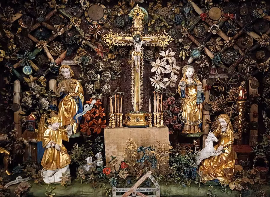 Detalle de un hortus conclusus, una obra maestra muy rara.