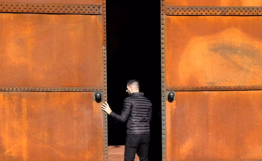 Entrada a Bodegas Narbona.