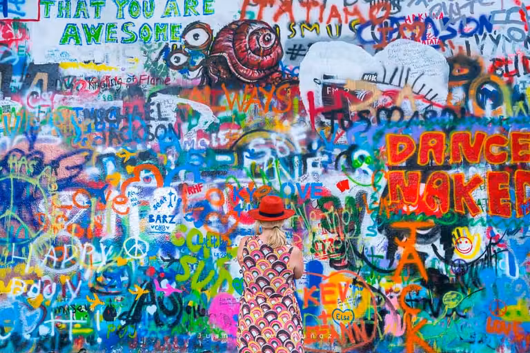Muro de John Lennon, en Praga.
