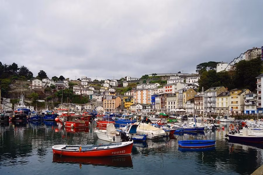 luarca asturias en coche