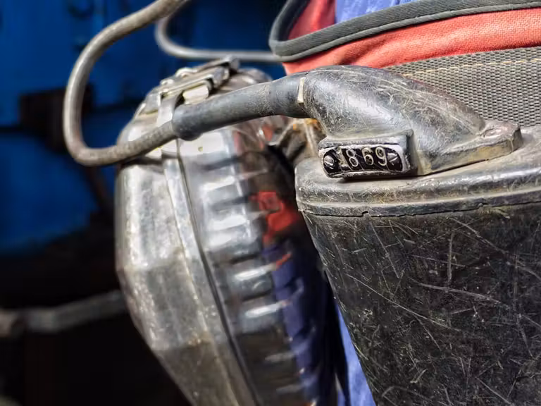 detalla lampara mina asturias