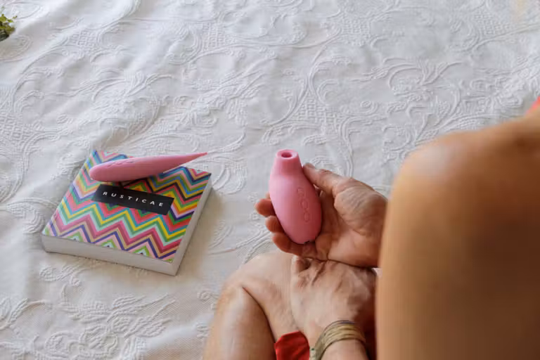 Juguetes femeninos de viaje de LELO.