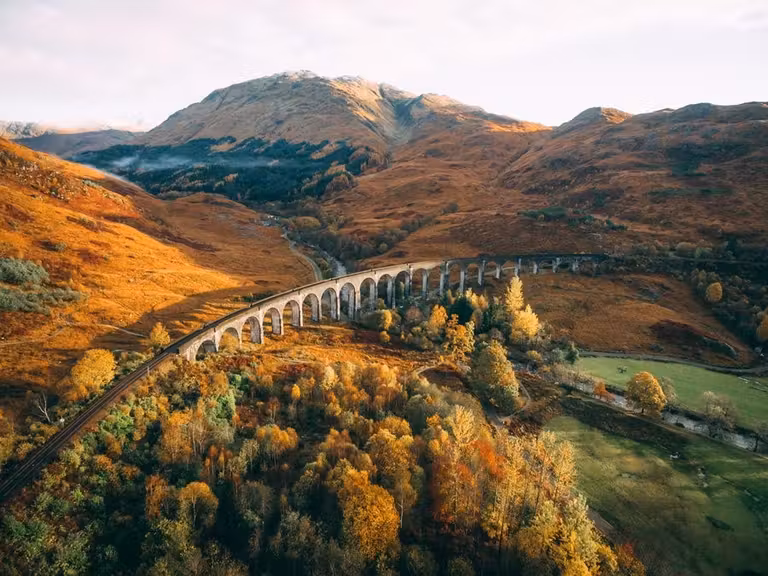 Viaducto de Glenfinnan, en Fort William (Escocia).