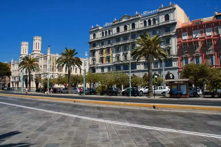 Paseo marítimo de Cagliari.