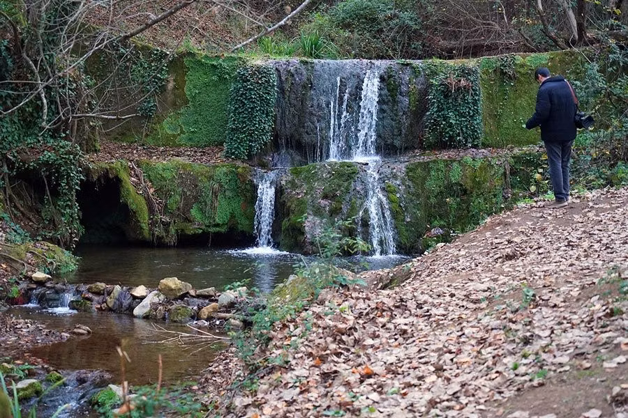 Cascada de los Molinos de Corteconfección