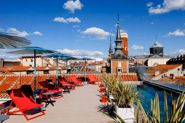 piscina hotel plaza mayor madrid