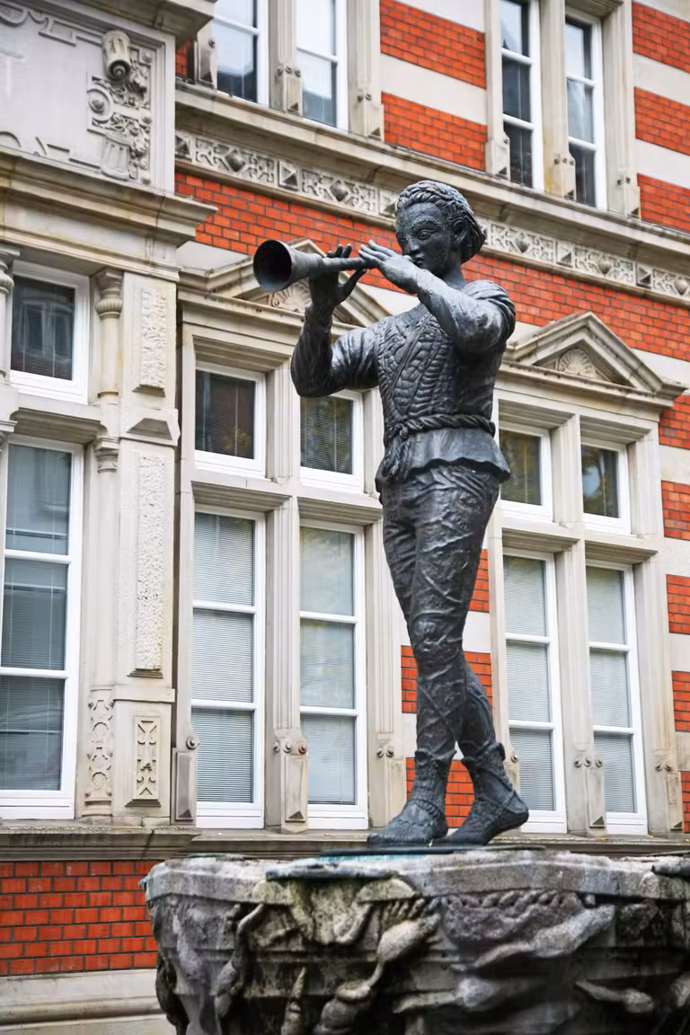 Estatua del flautista de Hamelín. © Manena Munar
