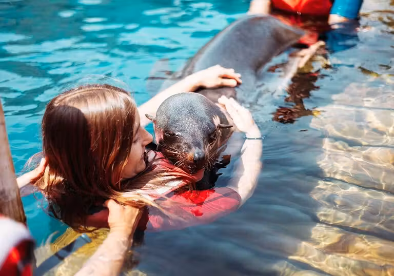 planes con amigas madrid, planes locos madrid, experiencias en Faunia