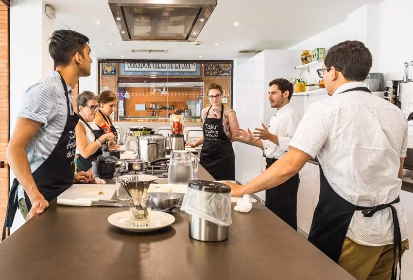 taller de cocina en sevilla para hacer con amigas