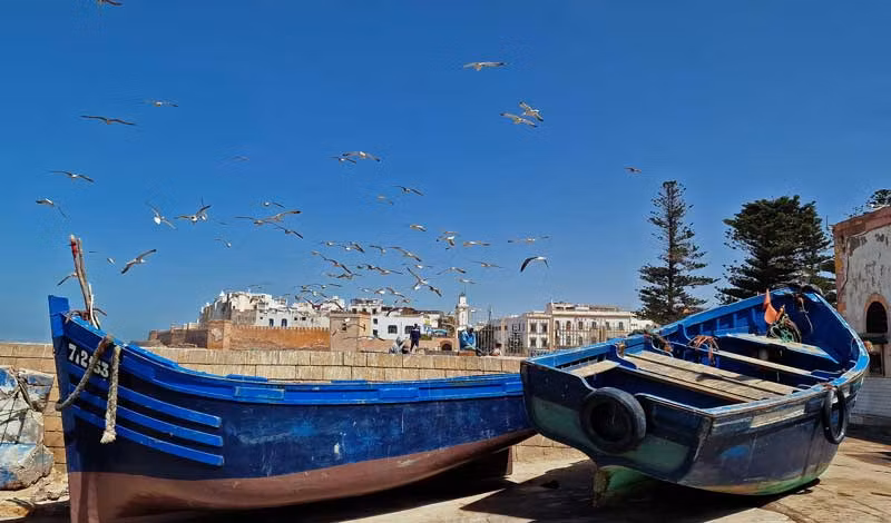 barcas en el puerto de Essauira
