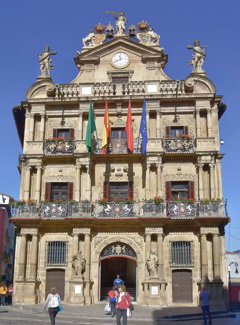 Fachada del Ayuntamiento.