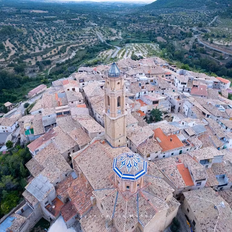 Panorámica aérea del Pueblo de Belmonte de San José.