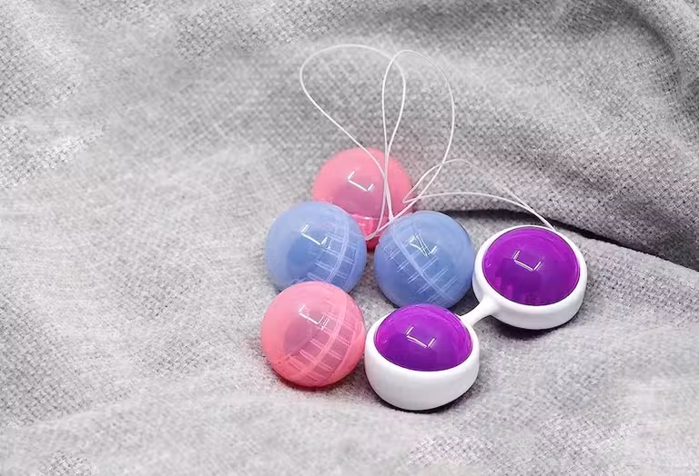 Bolas chinas de Lelo para fortalecer el suelo pélvico.