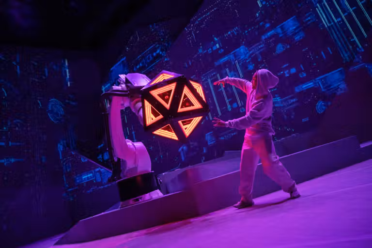 Espectáculo Éclipse en Futuroscope