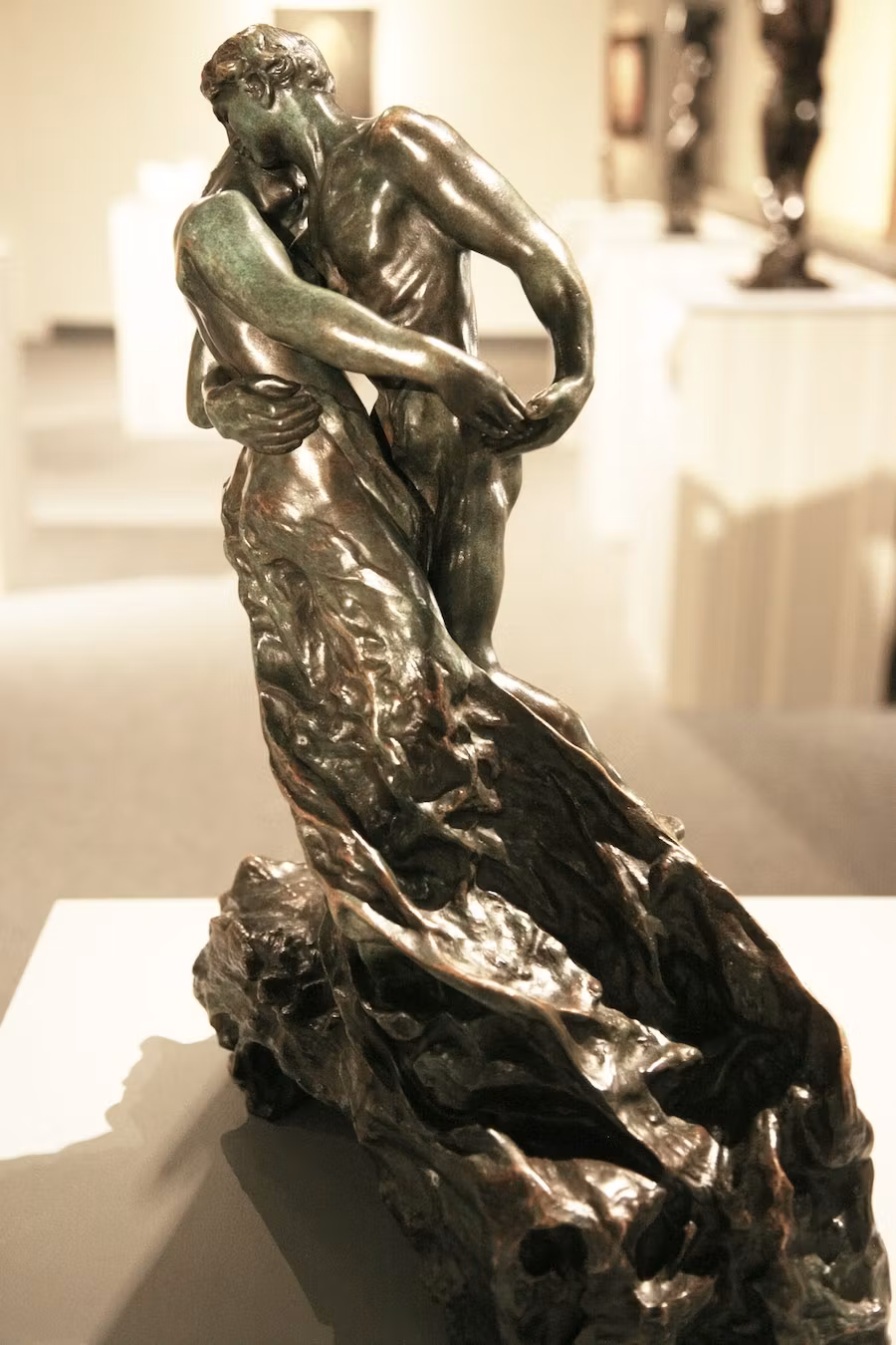 “El gran vals”, de Camille Claudel, en el Museo de la Santa Cruz.