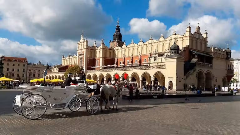 Lonja de los Paños Sukiennice.