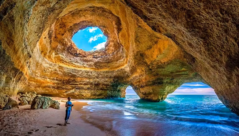 Cueva Benagil en la ruta dos Sete Vales Suspensos.