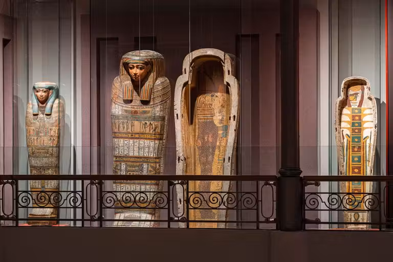 sala de la exposición Hijas del Nilo en el Palacio de Alhajas