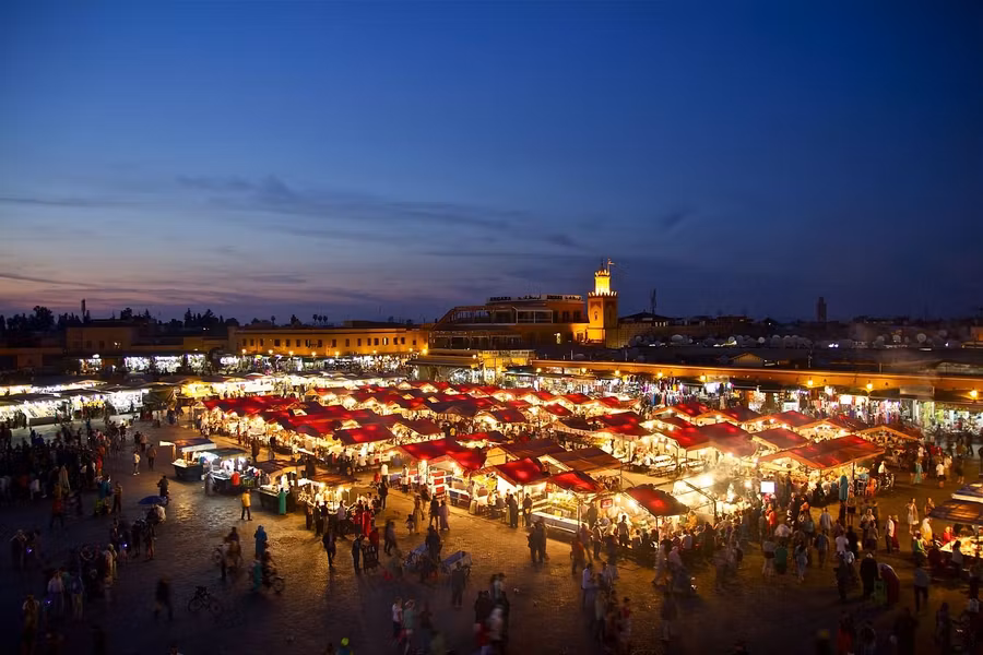 Plaza Jemaa El Fna (Marrakech).