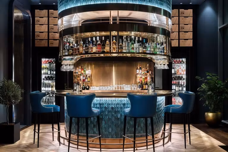 Barra del restaurante Spago by Wolfgang Puck.