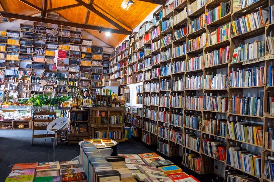 Mercado Biológico y librería de Óbidos, un dos en uno.