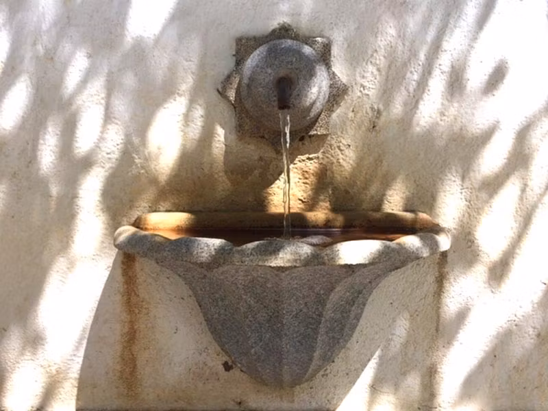 Detalle del conjunto de la Fuente neobarroca.