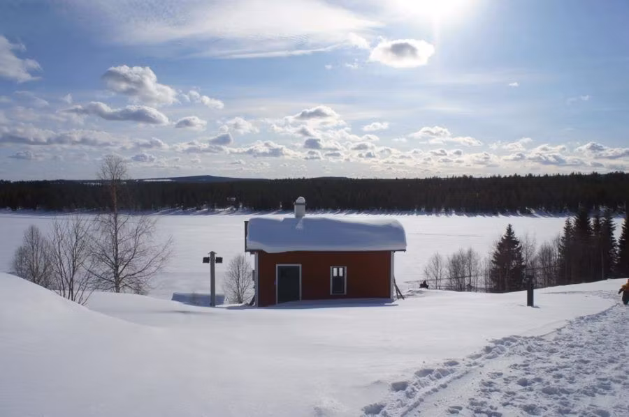 cabaña en la Laponia finlandesa