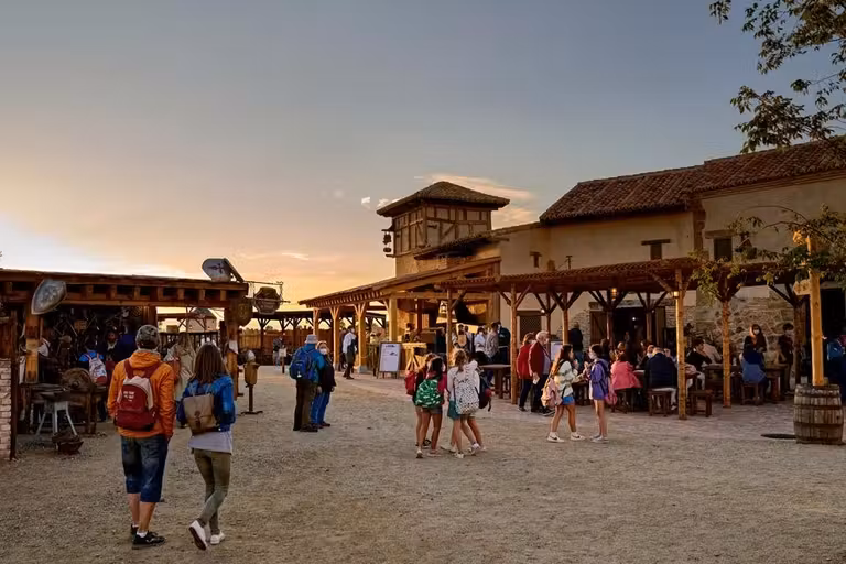 La Puebla Real simula ser un poblado medieval