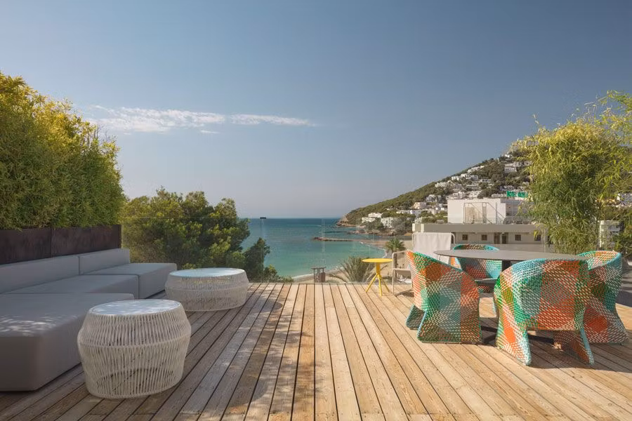Terraza de la suite Wow en el W Ibiza