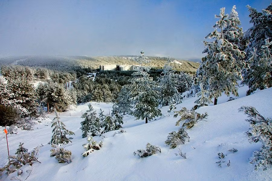 manzaneda la estacion de esqui mas baratas de españa