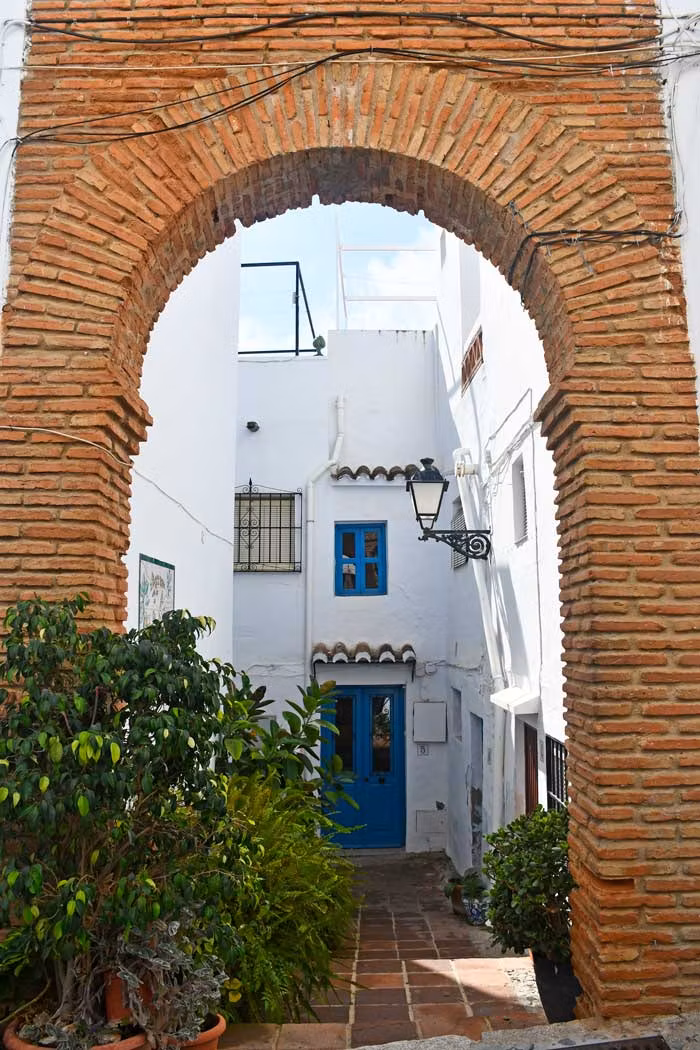 Uno de los adarves de Frigiliana.