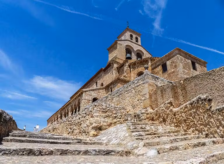 iglesia virgen rivero, san esteban de gormaz