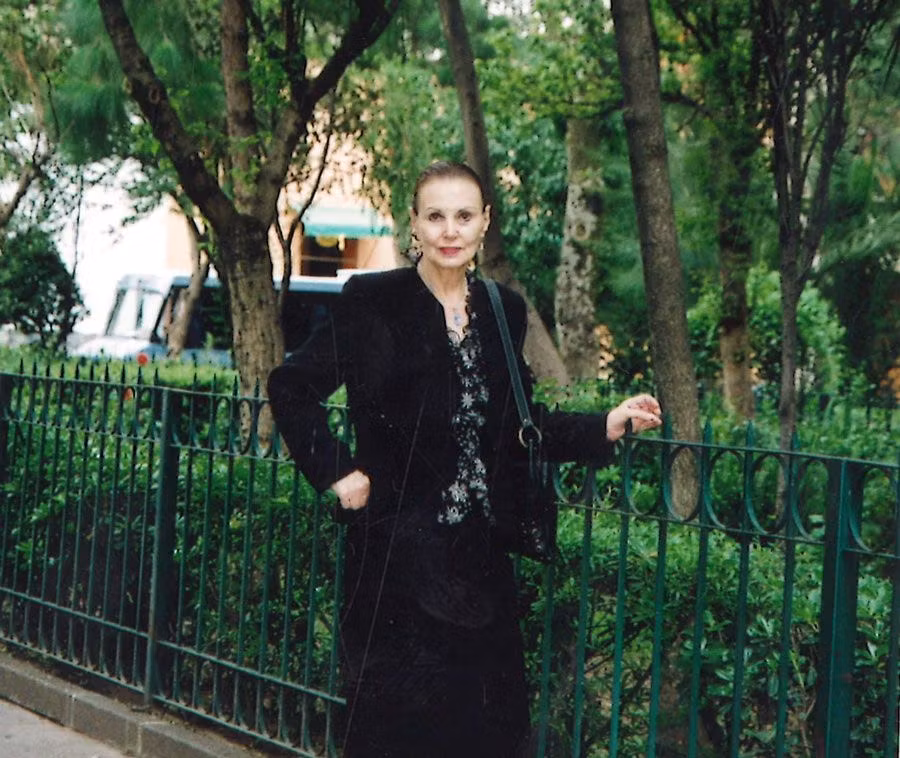 La vida de Carmen Castellote, la última poetisa en el exilio, llega al teatro