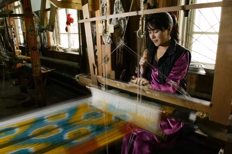 Yodgorlik Silk Factory, en Margiland.