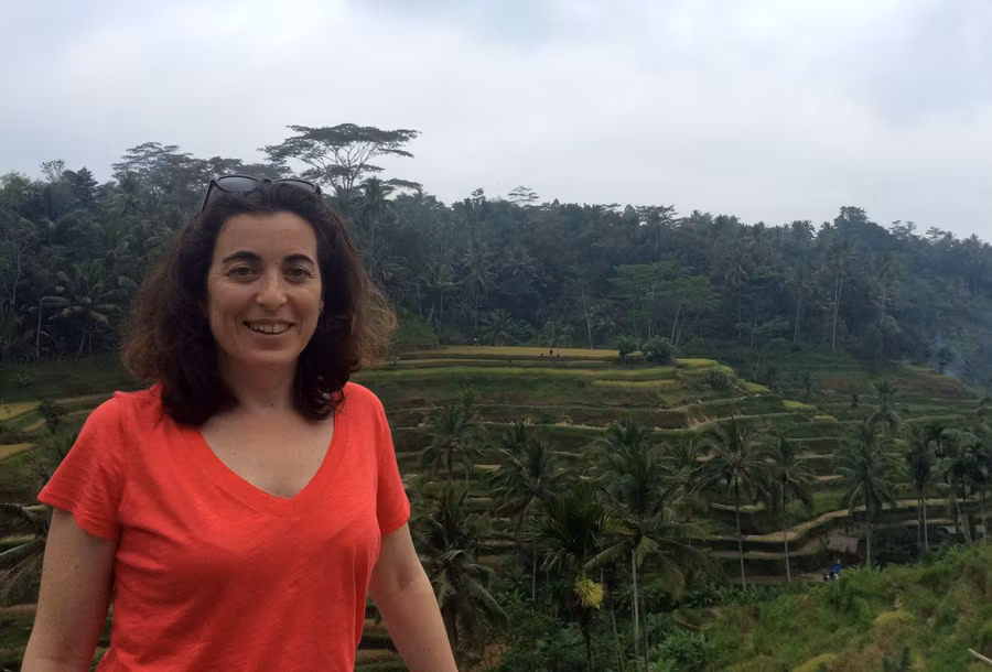 Almudena López-Amor: "París es una ciudad maravillosa e Islandia, un gran descubrimiento"