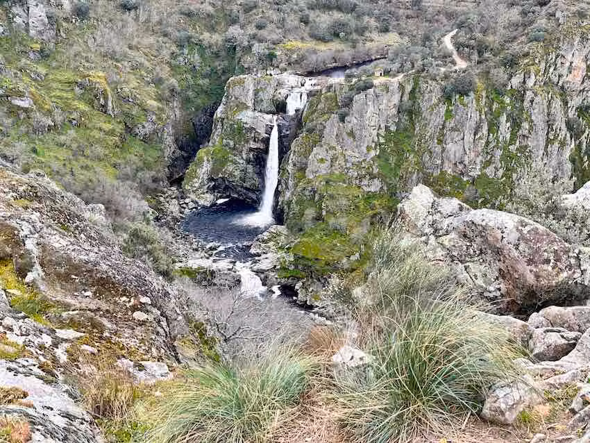 Pozo de los Humos en la Ruta del Vino de Arribes de Duero