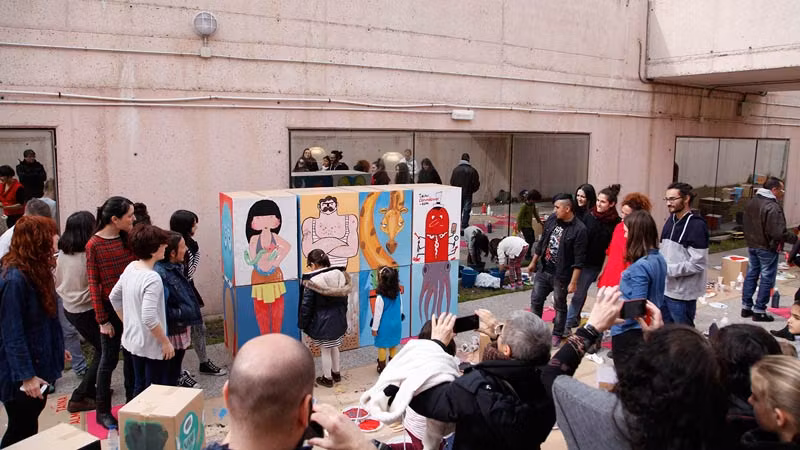 Ilustración de totems, una actividad para hacer con niños.