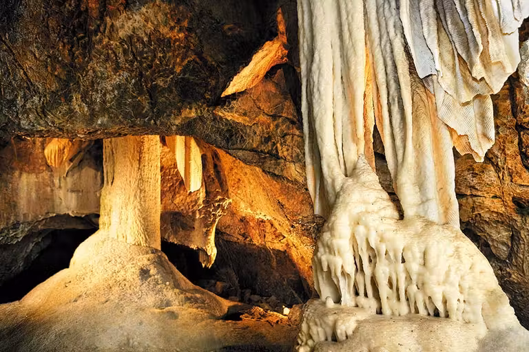 Cueva-Katerinska, viaje familia moravia