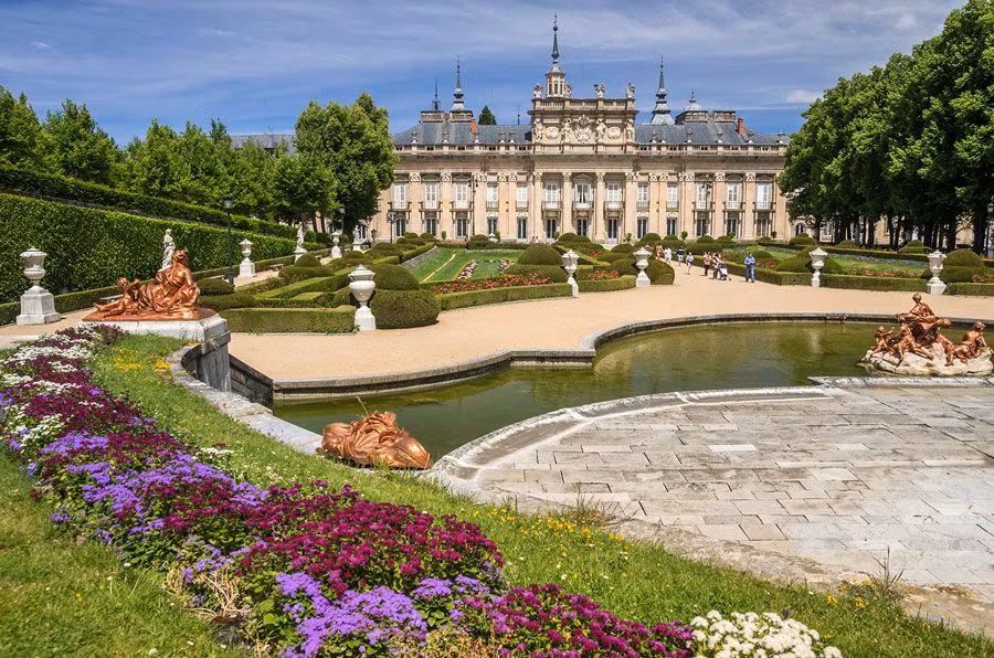 Razones, si es que las necesitas, por las que deberías planear ya una escapada por la provincia de Segovia