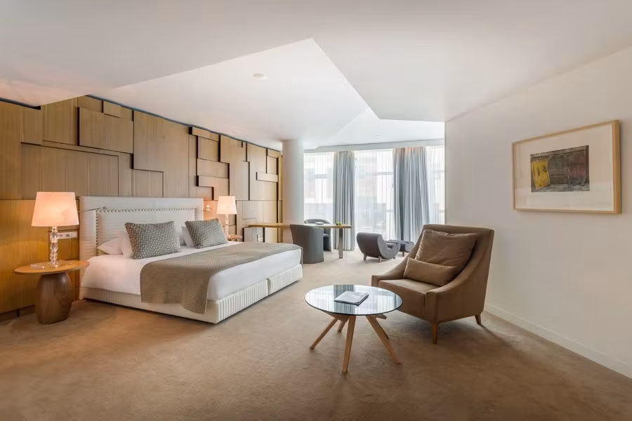 hotel room mate aitana, hotel amsterdam viaje con amigas