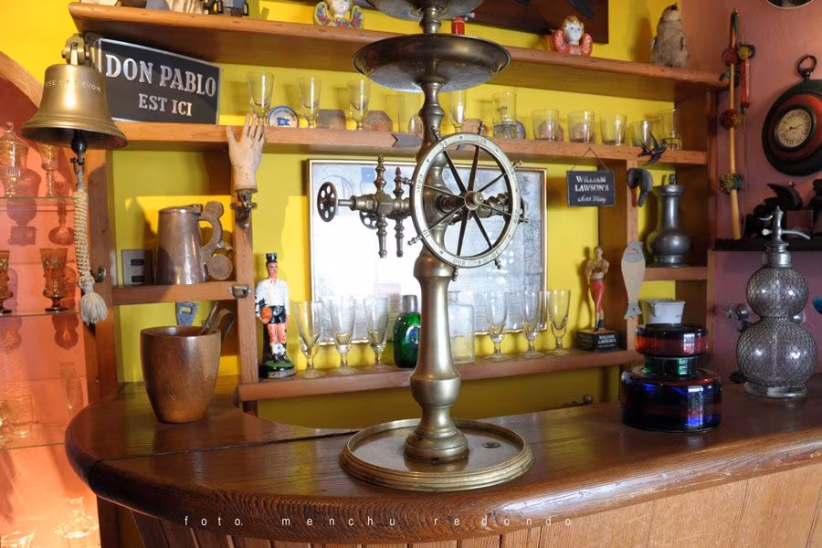 Barra de bar de La Sebastiana, la casa de Pablo Neruda.