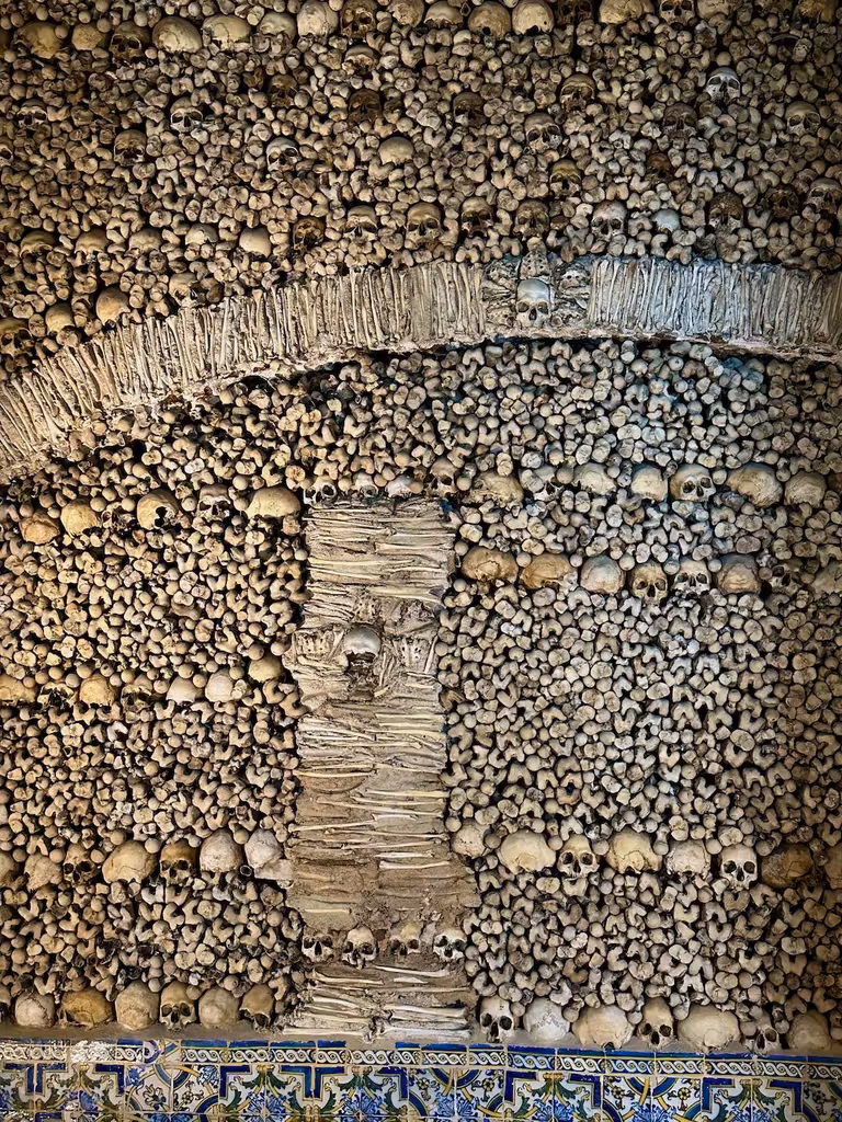 Capilla de los Huesos de Évora.