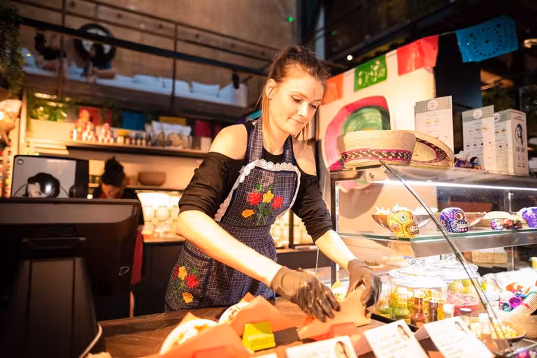 Mercado De Vleeshalle en Malinas.