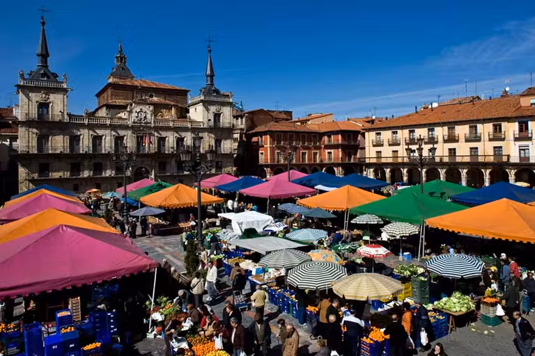 Mercado de la Plaza Mayor de León