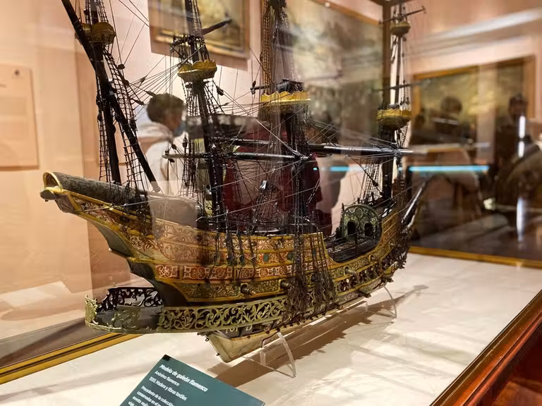 galeon flamenco museo naval