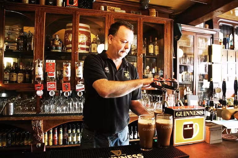 ohn Kavanagh Gravediggers Pub dublin