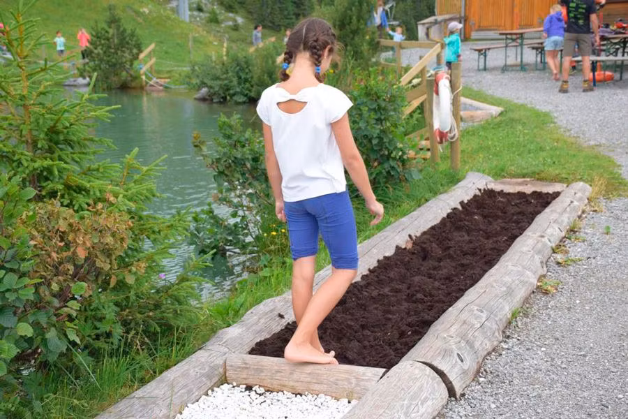 viaje con ninos a Suiza, viajes a Suiza, viajes en familias, actividades en la naturaleza