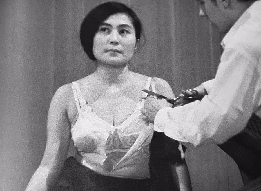 cut piece, performance yoko ono